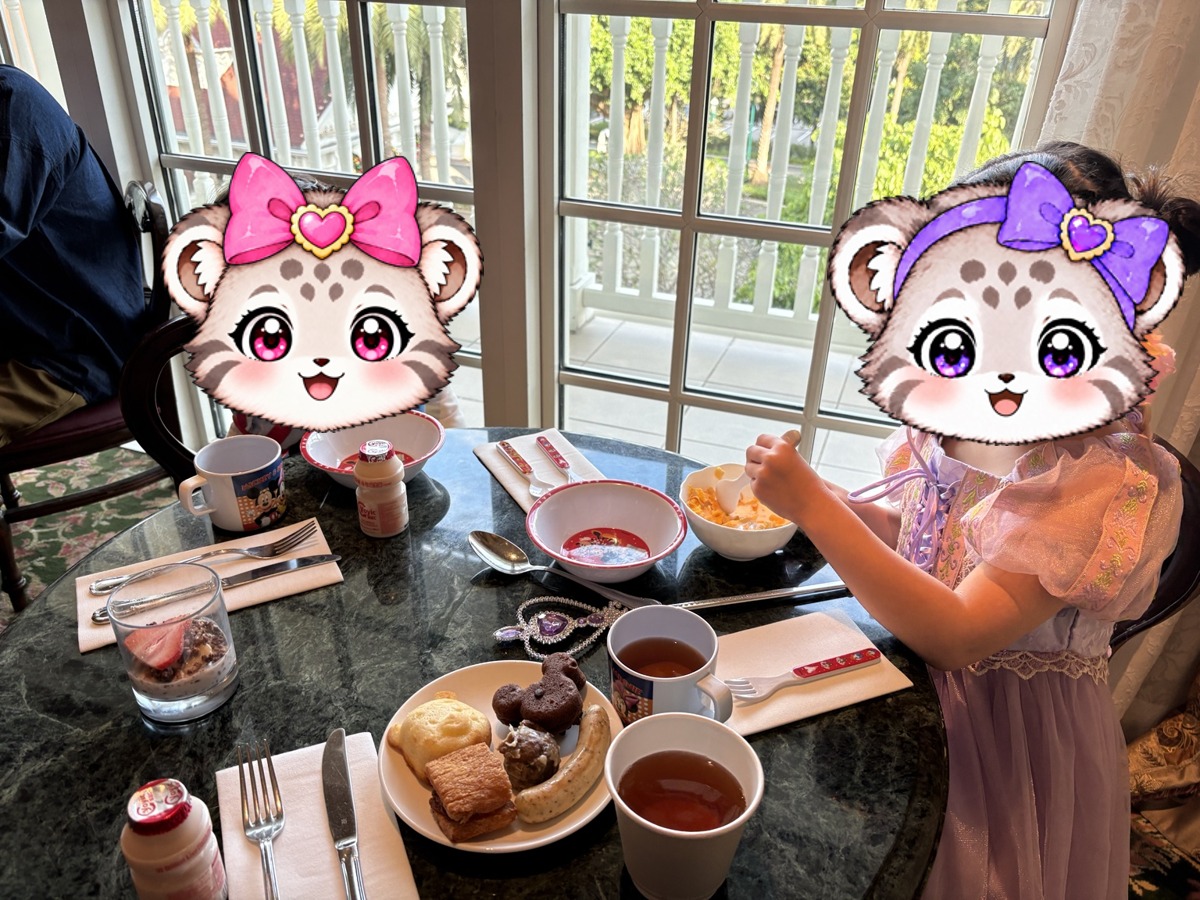 朝食を食べて、パークへ出発する準備。