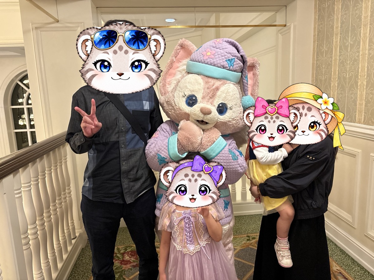 リーナ・ベルと家族で記念撮影。